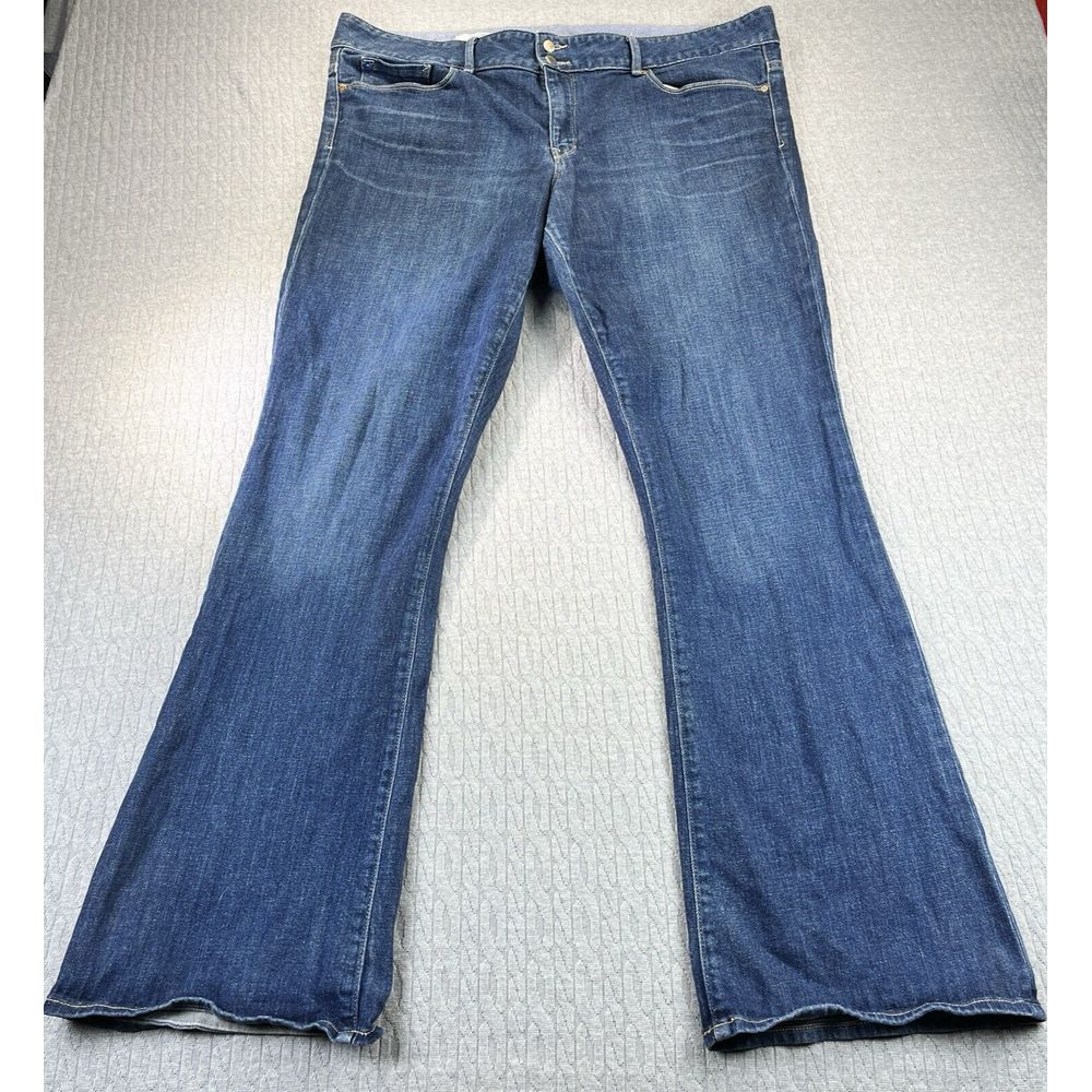 Gap, Perfect Boot cut Women's pants‎ (35/20L) denim Blue Jeans faded, distressed